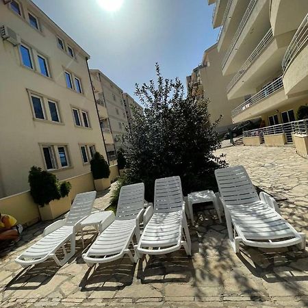 Charm Apartment Petrovac ภายนอก รูปภาพ