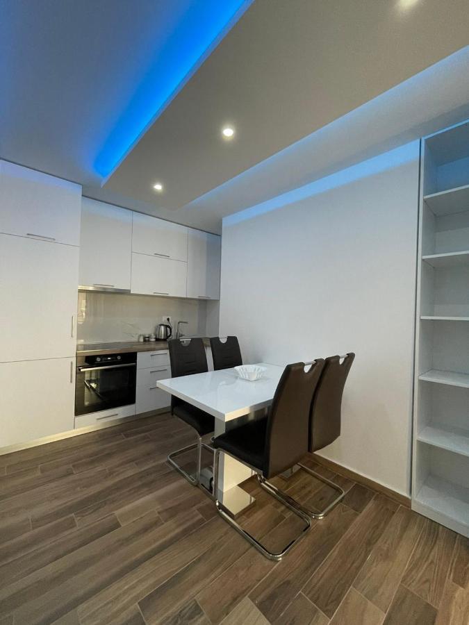 Charm Apartment Petrovac ภายนอก รูปภาพ