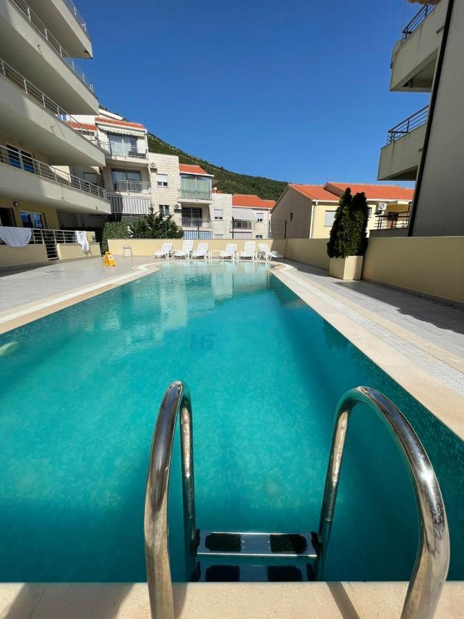 Charm Apartment Petrovac ภายนอก รูปภาพ